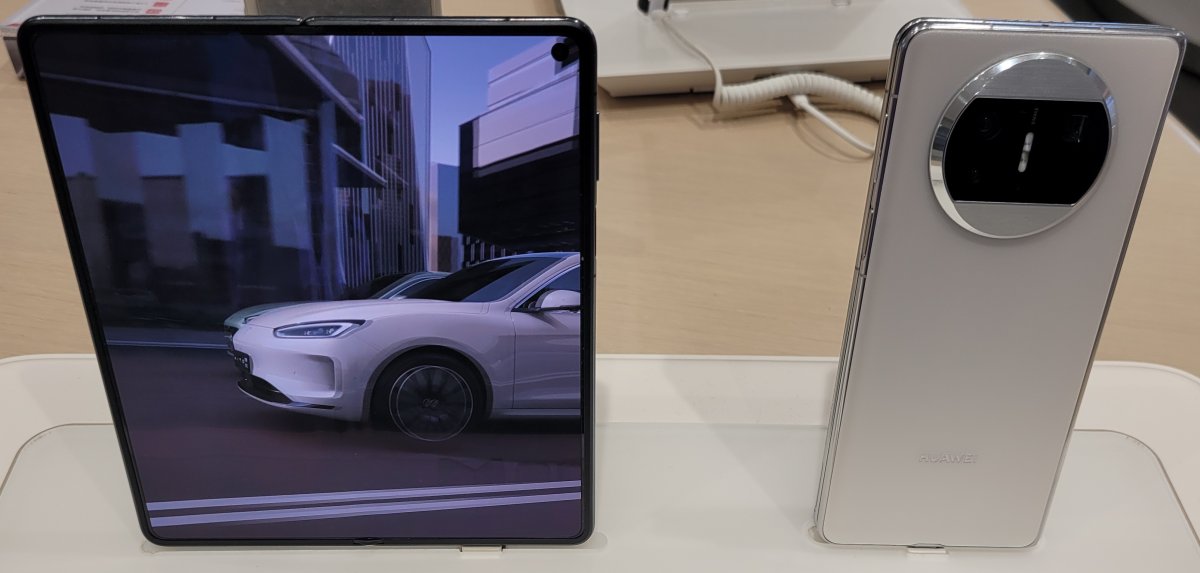 Huawei Mate X оказался абсолютно непрактичным