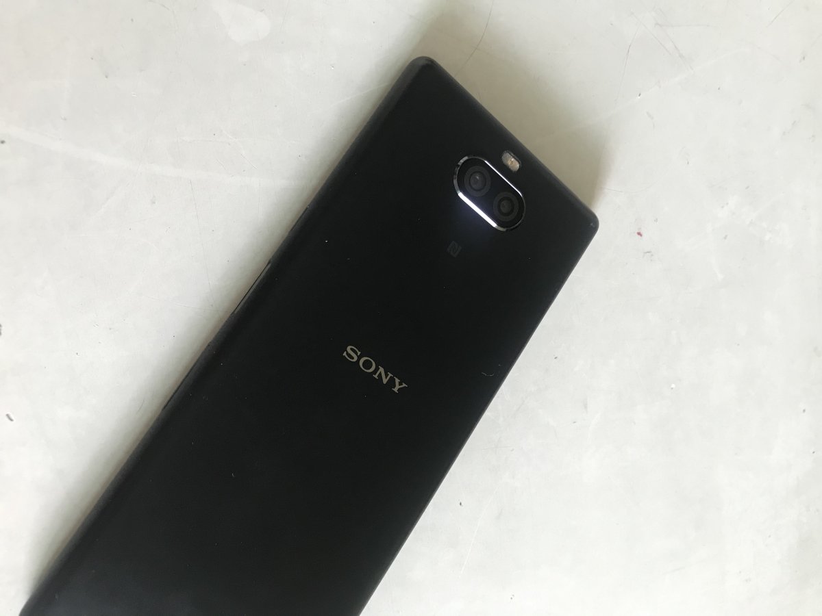 Sony Xperia X: свежая линейка смартфонов в новом видео