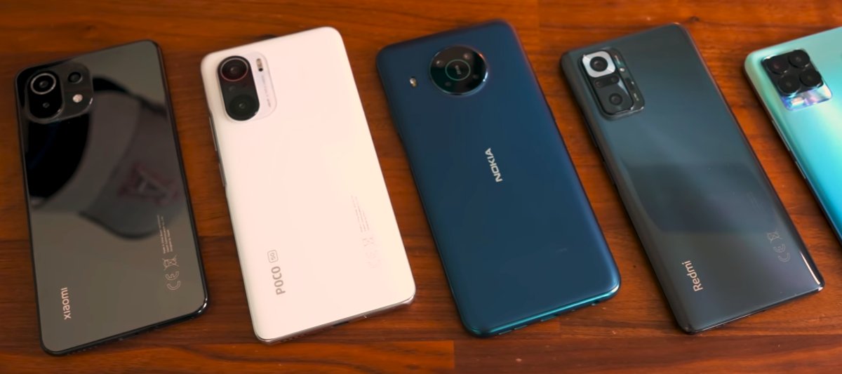 Xiaomi Mi Max официально представлен: огромный экран и большая батарея