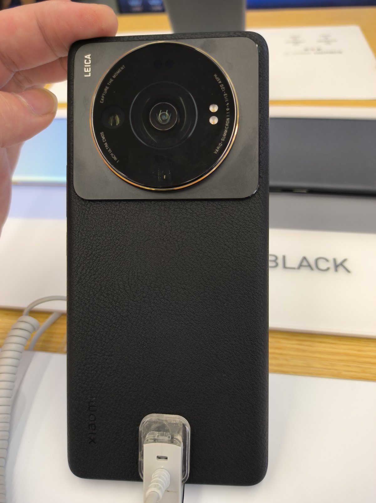 Xiaomi 12 Ultra не получит камеру в 200 MP?