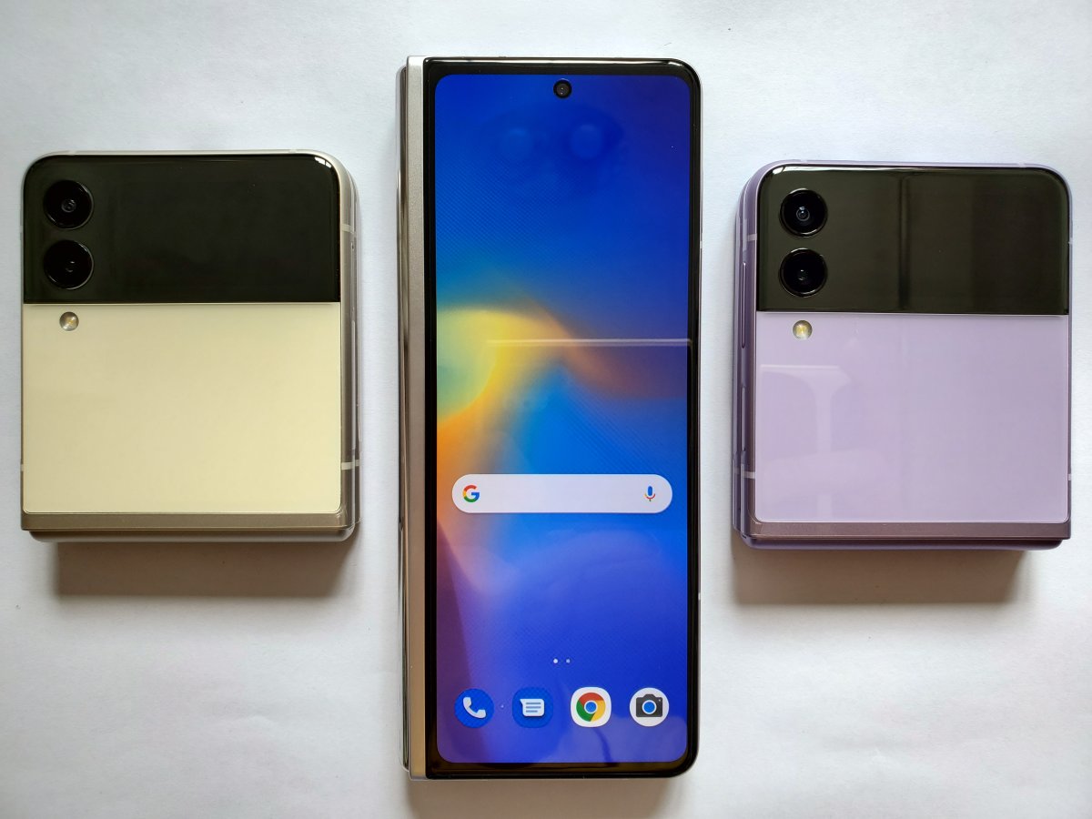 Samsung Galaxy Z Fold 3 появится раньше, а Note 21 не будет