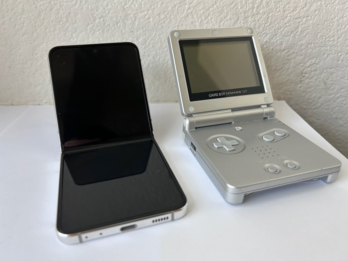 Samsung Galaxy Z Flip: следующая гибкая раскладушка станет доступной